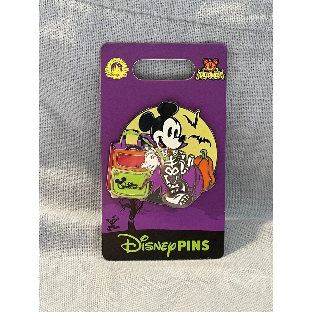 NEW Set of 10 NOC Walt Disney Parks 2024 Halloween Pins Minnie Mickey Pass House